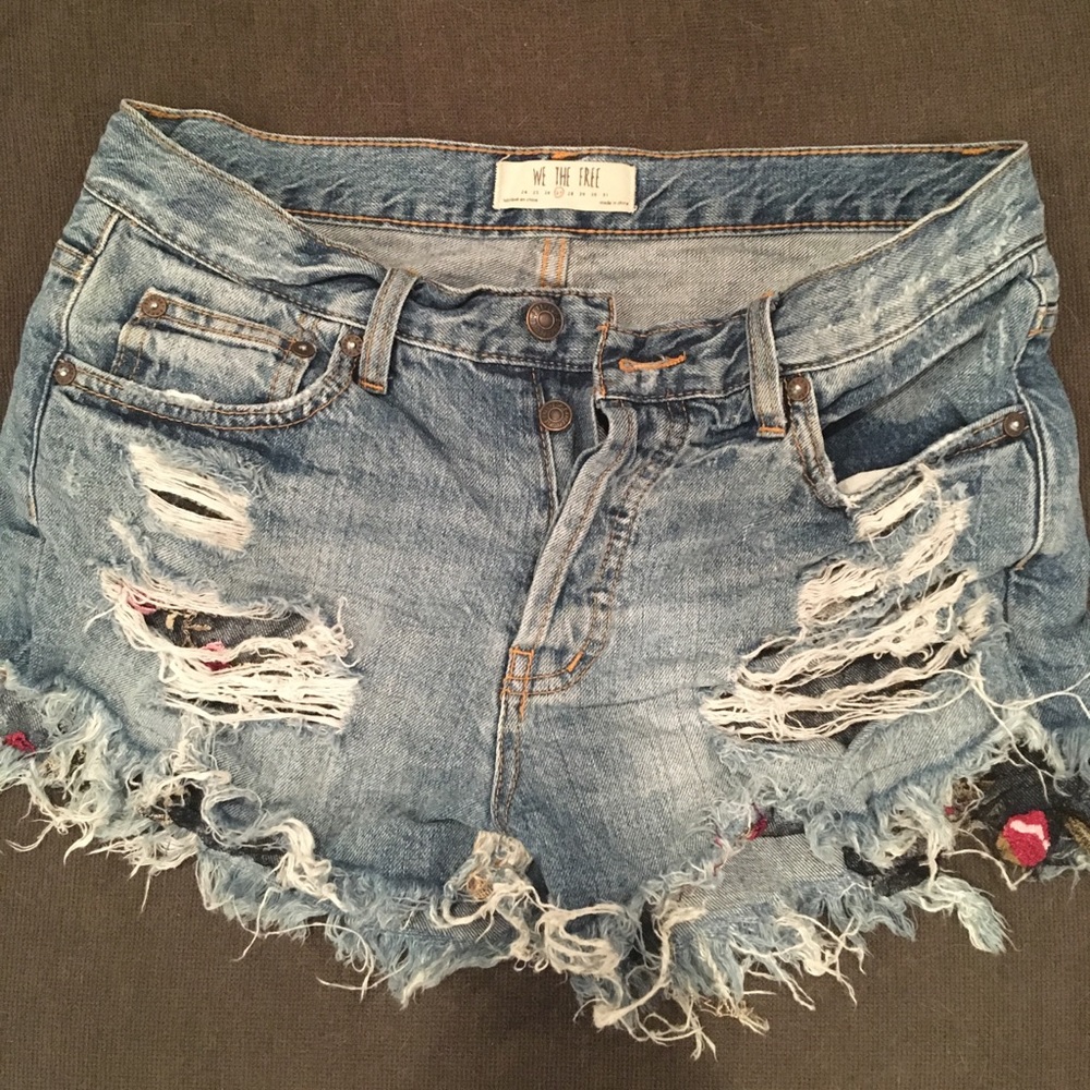 Free People Distressed Denim Shorts - Size 27